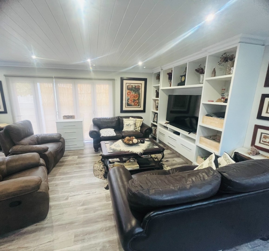 3 Bedroom Property for Sale in Tergniet Western Cape